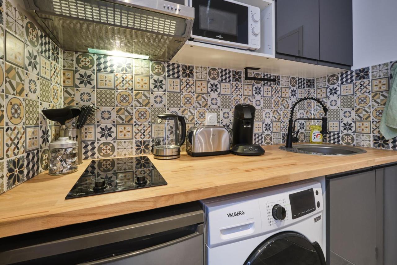 Place Carnot - Studio Tout Equipe Avec Jacuzzi Proche Toutes Commodites Carcassone Exterior photo