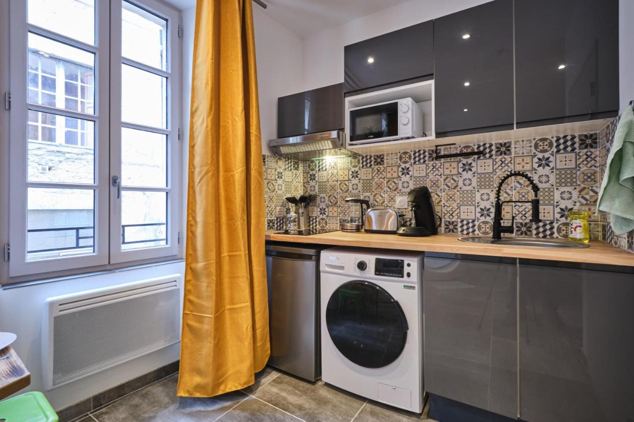 Place Carnot - Studio Tout Equipe Avec Jacuzzi Proche Toutes Commodites Carcassone Exterior photo