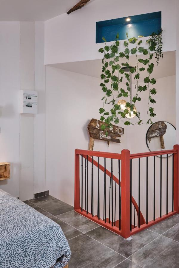 Place Carnot - Studio Tout Equipe Avec Jacuzzi Proche Toutes Commodites Carcassone Exterior photo